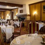 De La Poste Hotel Corps