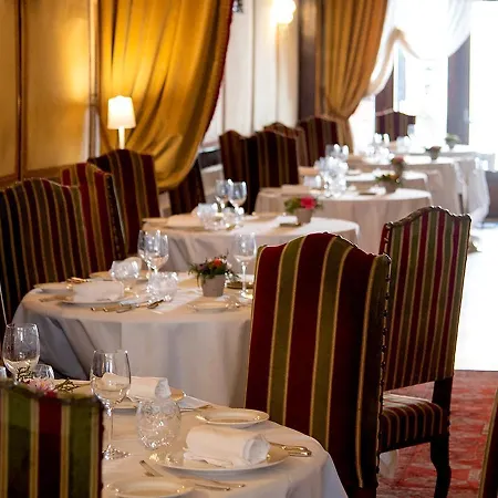 Hotel De La Poste 3*