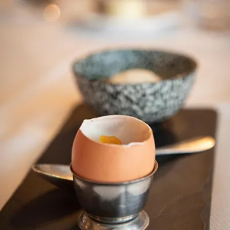 De La Poste Otel Corps