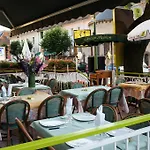 Hotel De La Poste