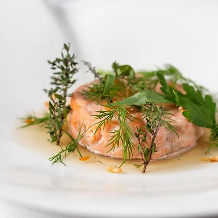 De La Poste 3* Corps