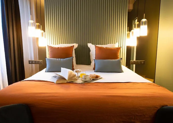 De La Poste 3* Корп